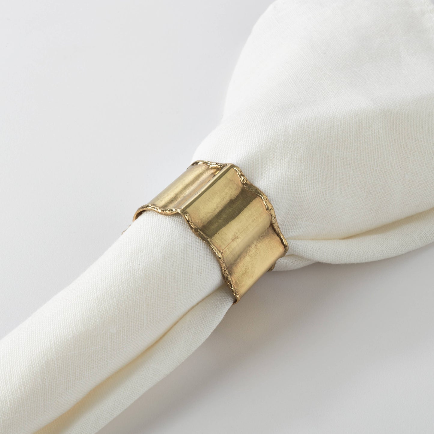 Classic Gold Napkin Ring (Set of 4)